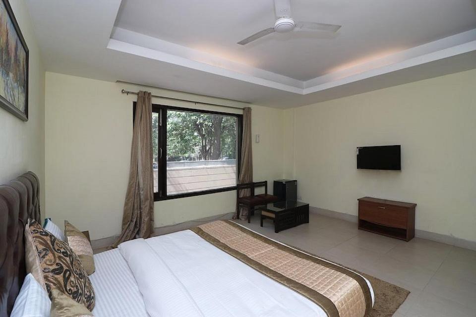 Hotel The Am Bliss Gurgaon Exterior photo